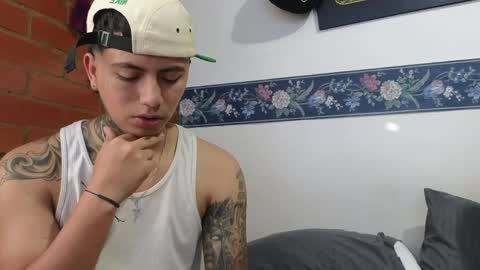 Sahara y Thiago online show from April 16, 12:05 pm