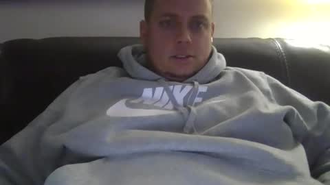 sai20041986 online show from December 12, 2:22 pm