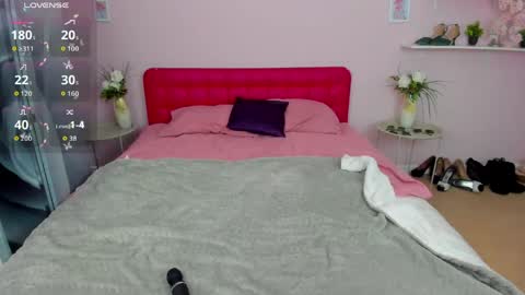 Adel online show from April 24, 12:07 pm