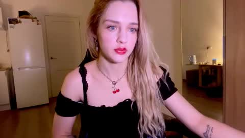 Sofia online show from December 4, 12:43 am