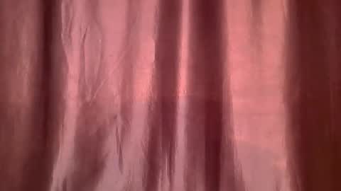 sally_bee1 online show from May 23, 2:18 am