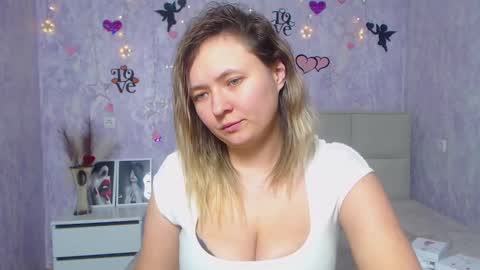 Sally online show from February 22, 2:06 am