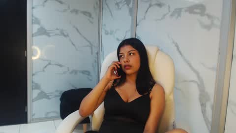 salmaportman_ online show from February 26, 3:03 am