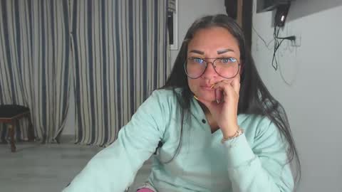 salome online show from October 24, 2:23 am