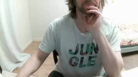 Saltimbanquier  Salt  ou  Banquier  online show from January 26, 10:55 am