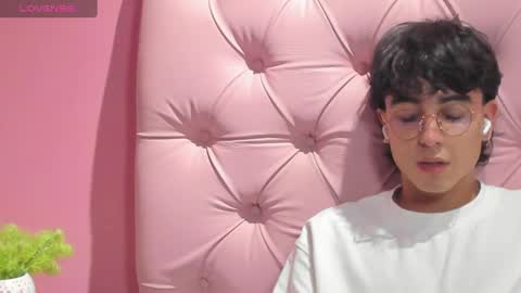 salvatore  online show from January 18, 5:41 am