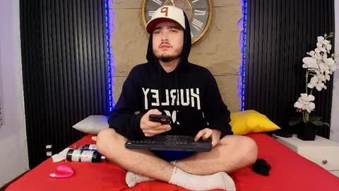  Salvatore online show from March 29, 8:27 am