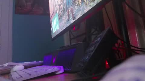 sam2474 online show from March 24, 6:14 pm