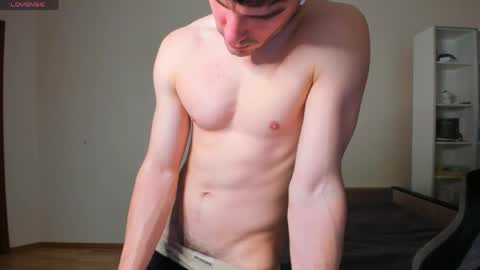 BACK IN 2 WEEKS online show from April 8, 12:13 am