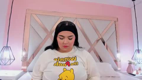  sam  online show from November 14, 8:33 pm