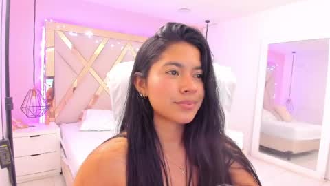 sam  online show from April 11, 6:40 am