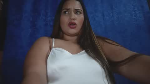 SAMANTA  online show from December 16, 5:14 am