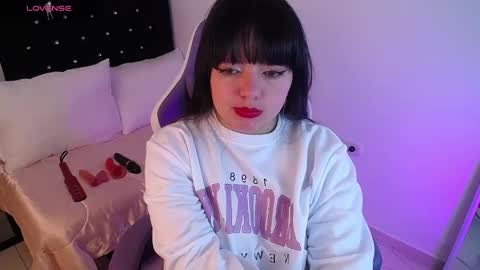 Sam online show from March 4, 5:11 am