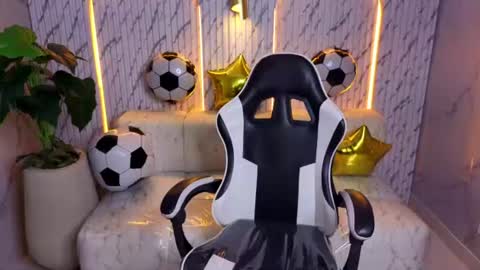 Samantha online show from June 25, 5:12 am