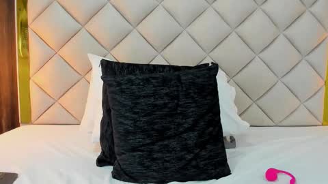 samanthaa_rosee_ online show from February 26, 5:11 am