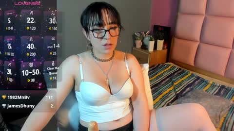 Samantha Anderson online show from February 5, 8:14 pm