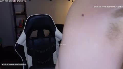 The Real Samantha Hayes haha  online show from January 16, 11:37 pm