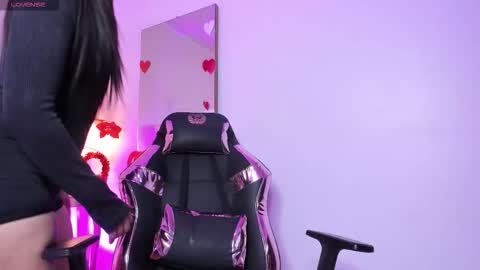 Sam online show from February 25, 12:42 pm