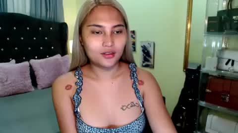 samara online show from June 25, 6:02 pm