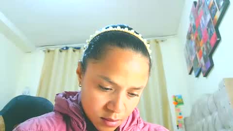 samary thomas online show from September 25, 1:01 am