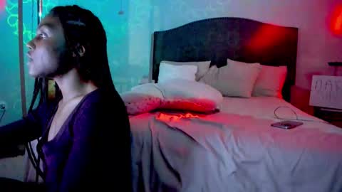 Yaya online show from October 22, 1:09 am