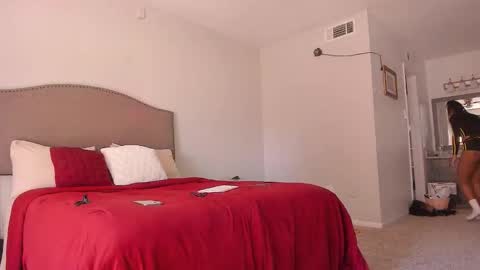 Yaya online show from March 1, 7:40 pm