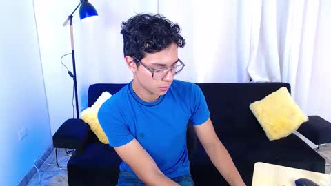 Sam online show from January 6, 2:32 pm