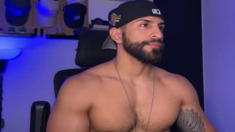 Sam Dornan online show from May 16, 3:03 am