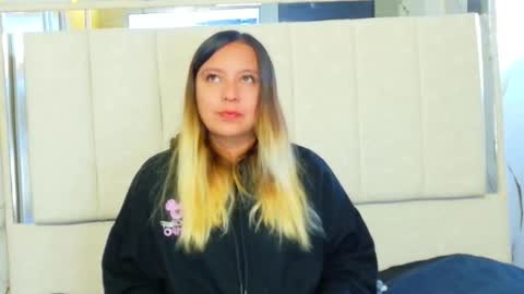 Samy online show from March 15, 3:44 am