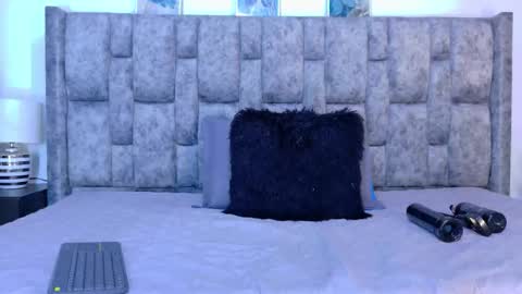 samirths_boy_ online show from February 3, 6:56 pm