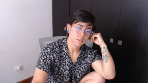 Samy online show from October 4, 8:17 pm