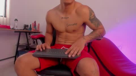 Sophie y Mark online show from February 9, 9:17 pm