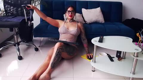 Sammy online show from February 24, 8:34 pm