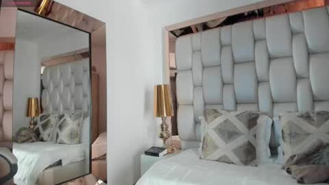 Sammy online show from November 12, 5:37 pm