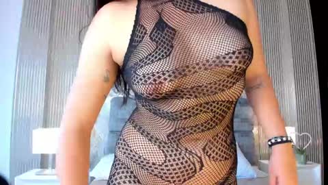 Samantha  online show from May 1, 11:59 am