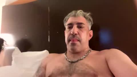 sammysausage2 online show from March 9, 3:11 am