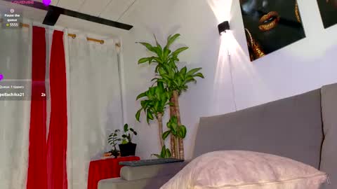 Sammy  online show from April 13, 3:44 am