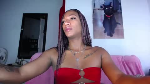 Samy doll online show from June 10, 8:51 pm