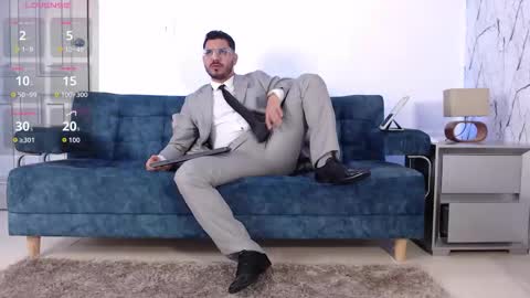 Snapshot of samuelcoopper chatting on October 13, 2:41 pm  Samuel Coopper  online show from October 13, 2:41 pm