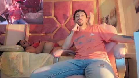 Snapshot of samy_and_aron chatting on October 24, 2:01 am sammy and Aaron online show from October 24, 2:01 am