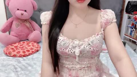 sanami_sian_ online show from May 26, 3:01 am