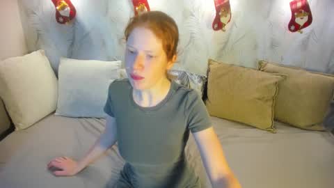 Sandra online show from December 5, 1:49 am