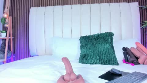 Sandra online show from October 2, 4:44 am