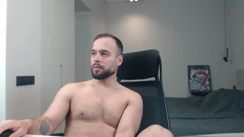 DeAlex online show from April 8, 9:56 am