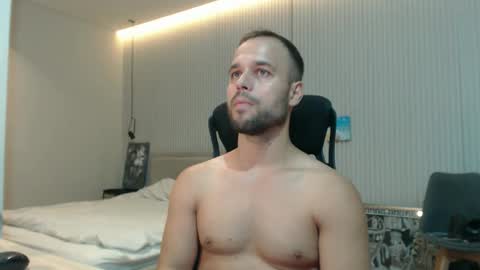 DeAlex online show from September 9, 1:33 pm