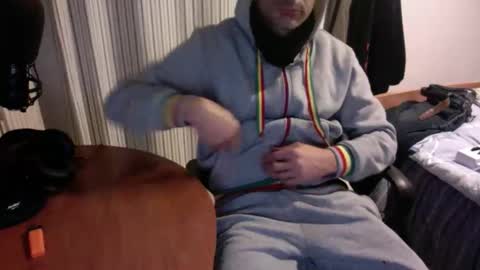 lucas online show from December 19, 4:24 pm