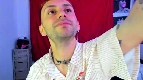 Santi online show from January 11, 12:27 am