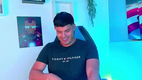 Santi online show from August 5, 11:02 pm