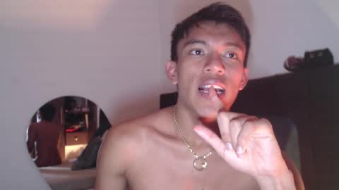 santi online show from January 6, 12:47 am