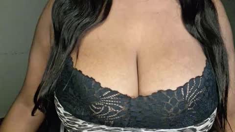 sanvi13 online show from February 7, 10:35 pm